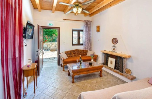 Katsimatika House | Ria Sweet Home Paxos