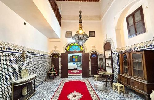El Mokhifa House | Riad Blue Oasis - Entire Riad - 4 Rooms