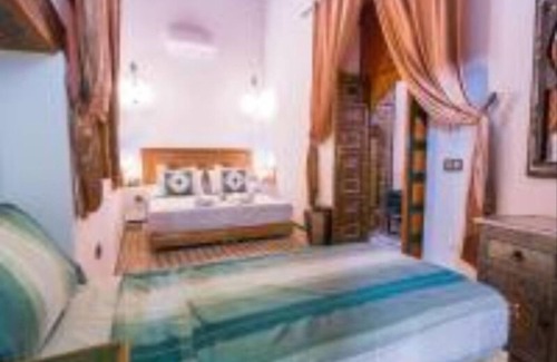Dar Tazi House | Riad Le Petit Patrimoine De Fés