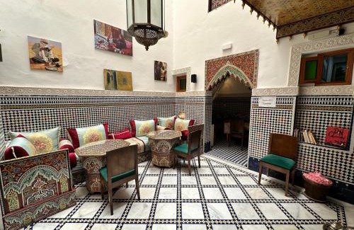 Layoun House | Riad Shama Fes