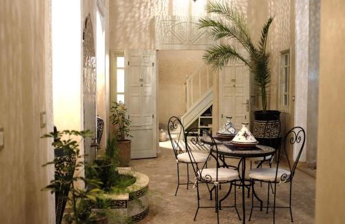 Assouel House | RIAD TAZZORI