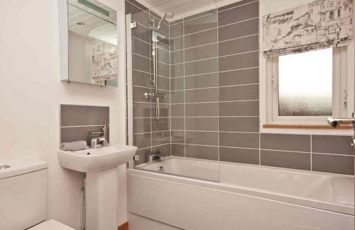 Blackburn Resort | Ribble Valley View