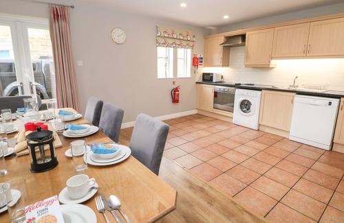 Beeley Cottage | RIBER, family friendly, character holiday cottage in Two Dales