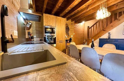 Formigueres House | RIBERA 1 - Beautiful reformed house PARKING