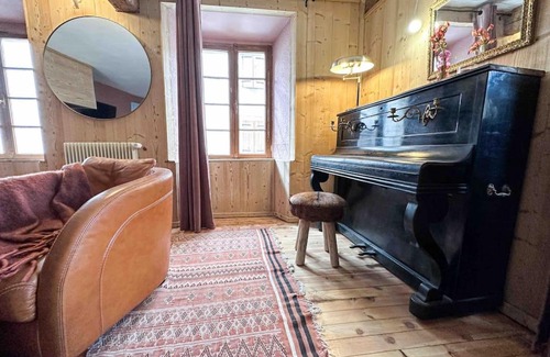 Formigueres House | RIBERA 1 - Beautiful reformed house PARKING