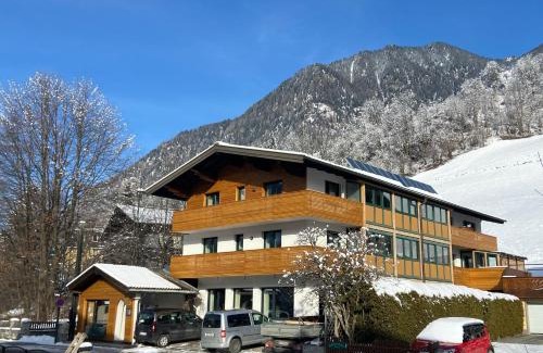 Bad Hofgastein Apartment | Ribisel Apartments für Familien - Alpentherme inklusive!