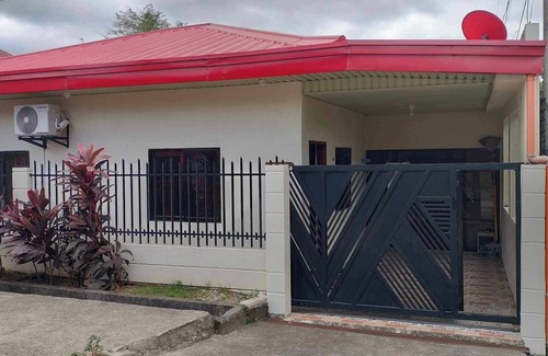 Bacolod House | Rica's Place is happy to serve you.
