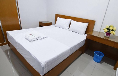Jambi House | Rich Guesthouse