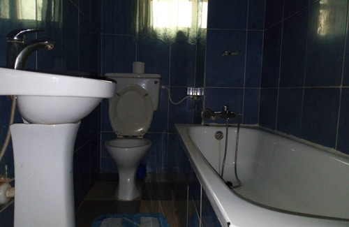 Oshodi-Isolo Hotel | Richanthonio Suites