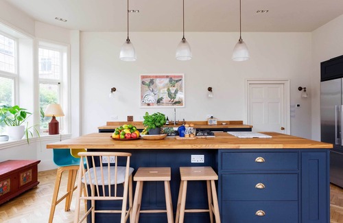 Mortlake Apartment | Richmond Accents, by Veeve