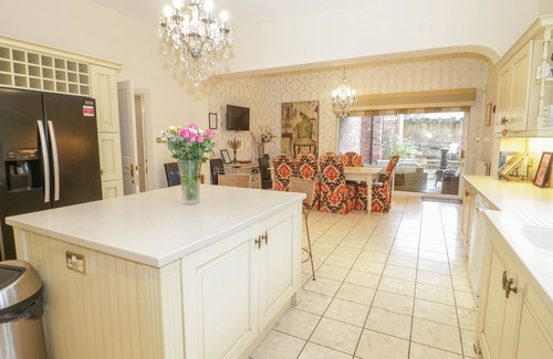 Saint Asaph Cottage | RICHMOND HALL, family friendly, luxury holiday cottage in St Asaph