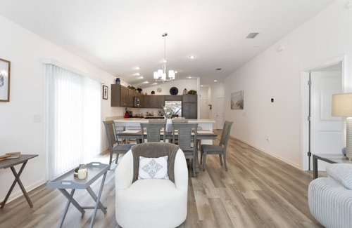 Wildwood Villa | Richmond Hideaway Villa