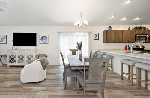Wildwood Villa | Richmond Hideaway Villa