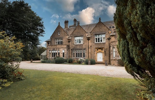 Kendal Apartment | Richmond Place - Apartment in Private Mansion