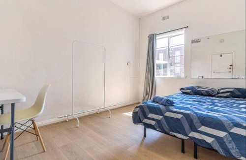 Richmond North House | Richmond Private Rooms - 151 Hoddle Homestay