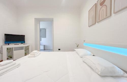 Savona Apartment | Ricky House - Parcheggio Gratuito - Free Wifii