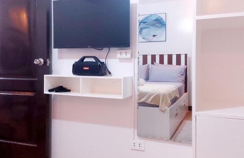 Marilao Hotel | Rics Staycation at Urban Deca Homes Marilao, Bulacan