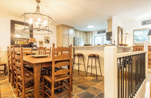 Elkhorn Village Condo | Ridge Condo 2639 - Pet Friendly and Elkhorn Golf, Tennis, Hot Tub