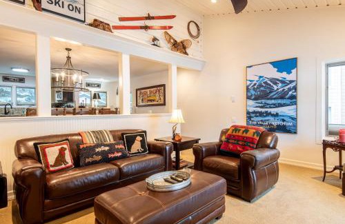Elkhorn Village House | Ridge Condo 2639