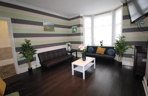 Rotherham House | Ridge House