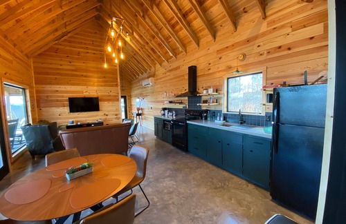 Mountain View Cabin | Ridge Life Lodge