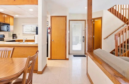 Shawnee On Delaware Resort | Ridge Top 2 Bedroom Villa at Club Wyndham Shawnee Village