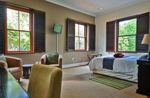 Trawal Bed & Breakfast | Ridgemor Villa