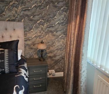 Harrowgate Hill House | Ridgeway House