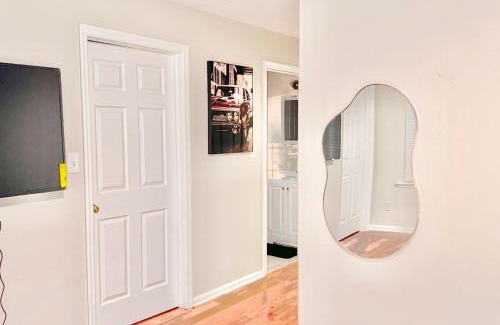 Weequahic Apartment | Ridgewood 3 KINGS bed 4 mins from Newark airport