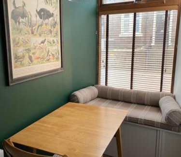 Eyemouth Apartment | Ridley's Place modern one-bedroom seaside apartment