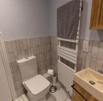 Eyemouth Apartment | Ridley's Place modern one-bedroom seaside apartment