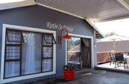 Amanzimtoti Apartment | Rietjie Se Plekkie