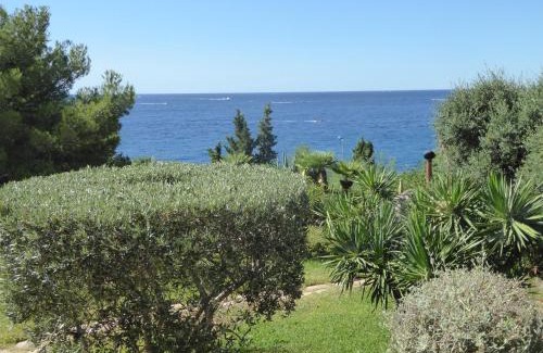 Saint-Raphael House | Rifugio Storico sul Mare