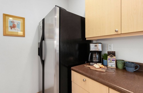 Rigden Farm House | Rigden Retreat Garage, Dog Friendly, Near Trails