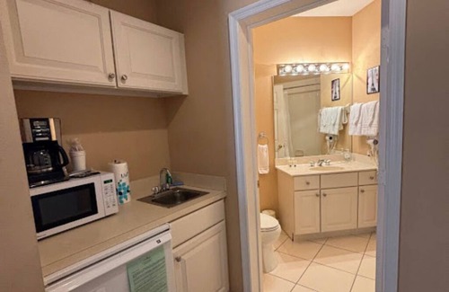Port Saint Lucie Apartment | Right Direction Rentals Studio 8271
