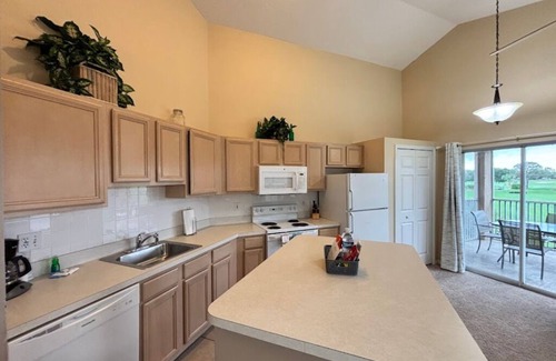 Port Saint Lucie Condo | Right Direction Rentals 1 Bedroom Villa 9906
