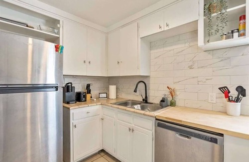South Salt Lake House | Right off i15, Nibley Golf Course, Fits Park