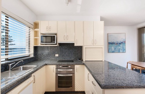 Soldiers Point Apartment | Right on the water at Soldiers Point