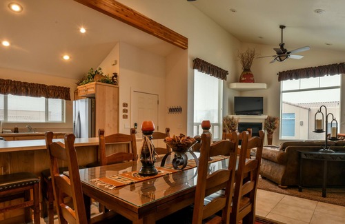 Moab South Valley House | Rim Village Y1