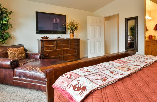 Moab South Valley House | Rim Village Y1