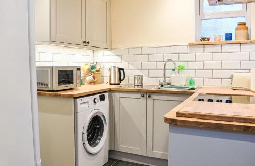 South Molton House | Ring Of Bells