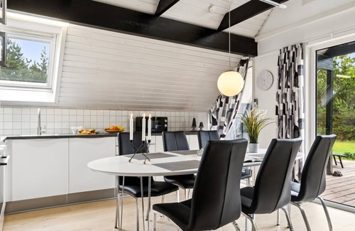 Toftum House | "Rinja" - 2.7km from the sea by Interhome