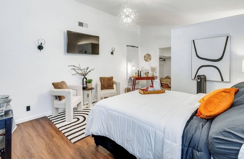 Rio Linda Apartment | Rio Linda Studio - 14 Mi to Dtwn Sacramento!