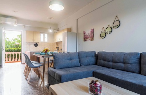 Kavos House | Riposo Studios and Apartments