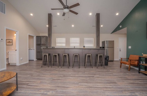 Dallas County House | Ripple: Cozy Cabin, Big Adventure Near Bennett Spring and the Niangua River