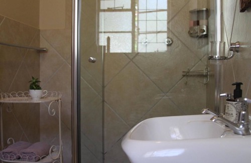 Kouga Hotel | Ripple Hill Hotel