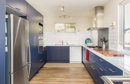 Cape Woolamai House | Riptide @Cape Woolamai - sleeps 8