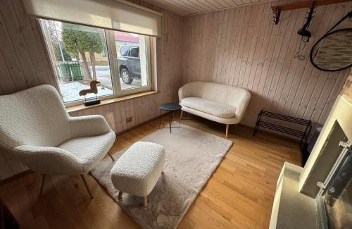 Kuressaare House | Ristiku Guesthouse