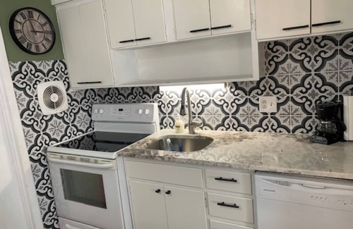 Appleton Apartment | Ritchie Village: Feeling Zen