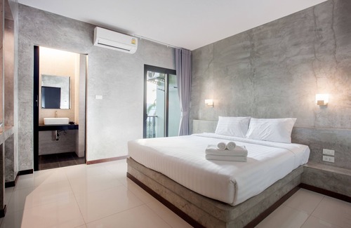 Talat Nuea Hotel | Ritsurin Boutique Hotel